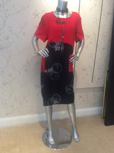 Load image into Gallery viewer, SUMMER DRESSES 2 Easy Breezy Tunic Dress with Double Pockets Red/Black

